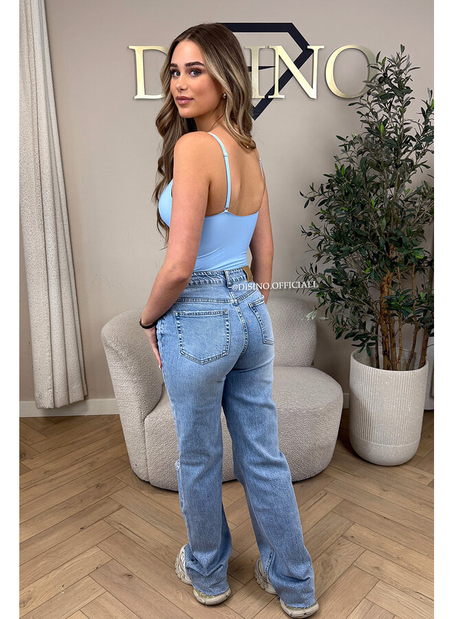 LIGHT BLUE - 'NATHALIE BODYSUIT' - CLASSY SHAPING SEAMLESS BODYSUIT