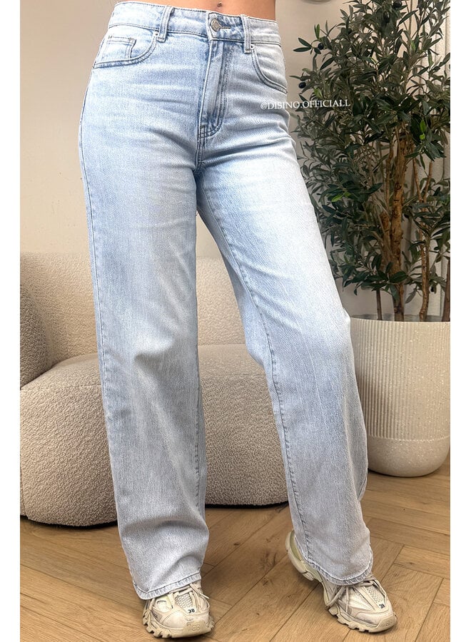 LIGHT BLUE - 'MILANO JEANS' - PERFECT WASHING STRETCH WIDE LEG JEANS