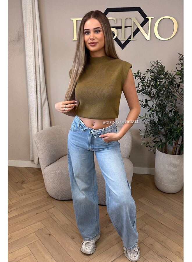 ARMY GREEN - 'CLEO' - BOYFRIEND PUFF SHOULDER TOP