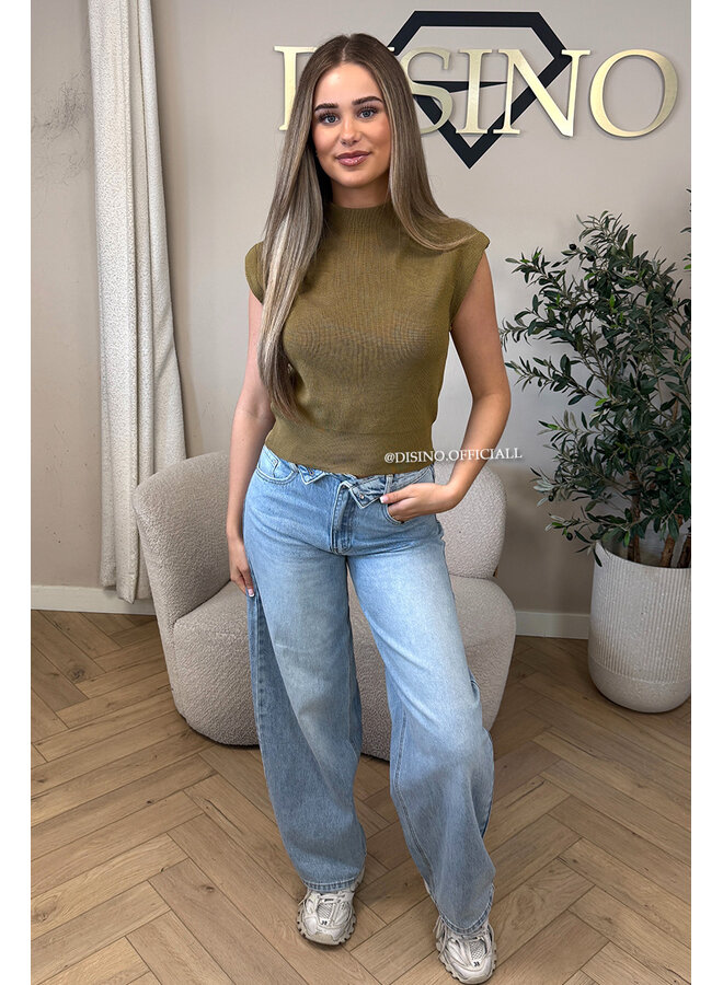 ARMY GREEN - 'CLEO' - BOYFRIEND PUFF SHOULDER TOP