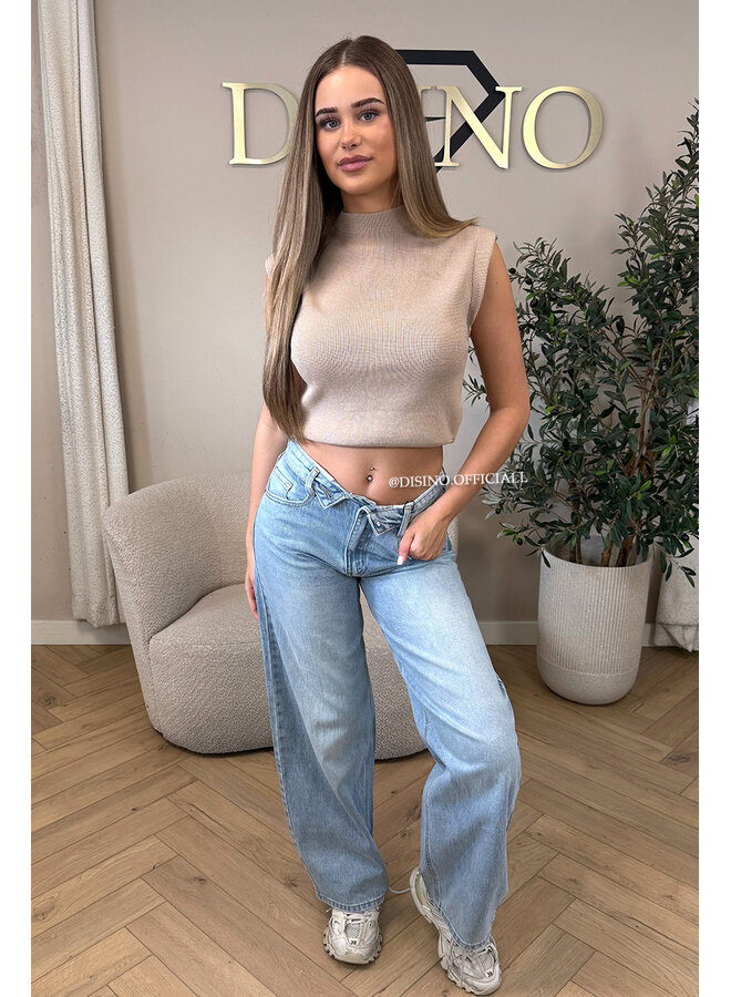 TAUPE - 'CLEO' - BOYFRIEND PUFF SHOULDER TOP