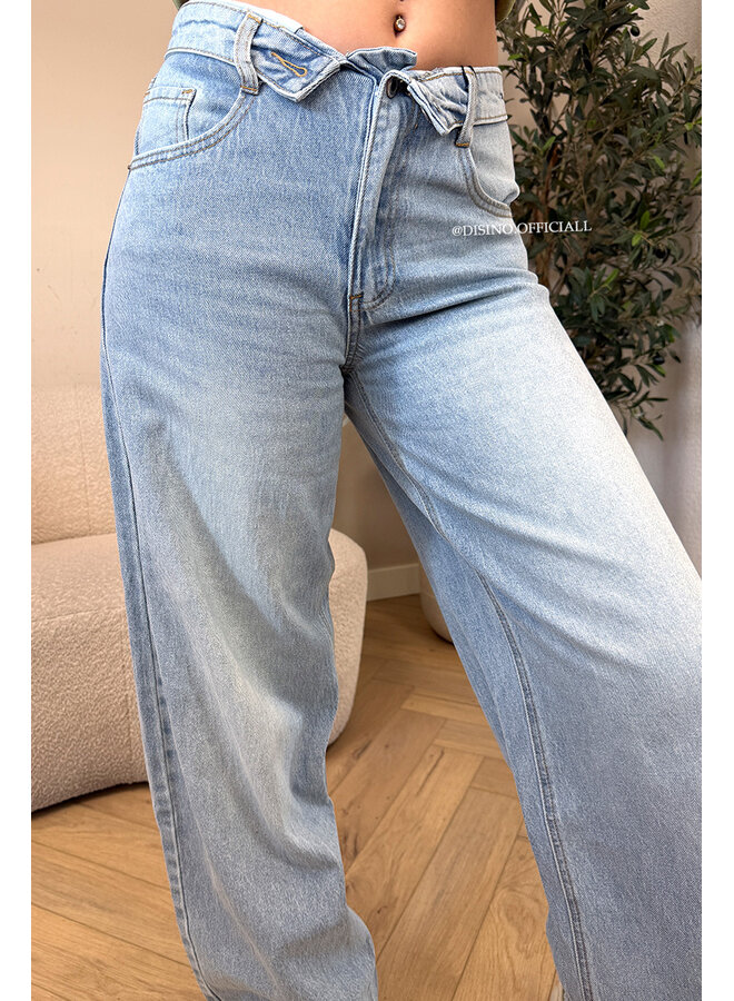 BLUE - 'LAUREN JEANS' - STRETCH FOLDED WAISTBAND WIDE LEG JEANS