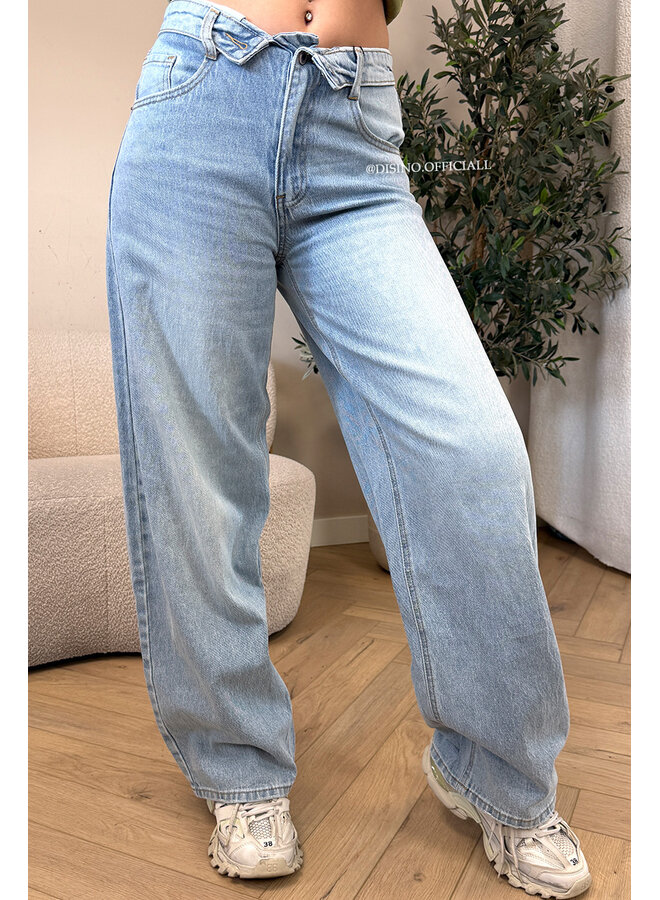 BLUE - 'LAUREN JEANS' - STRETCH FOLDED WAISTBAND WIDE LEG JEANS
