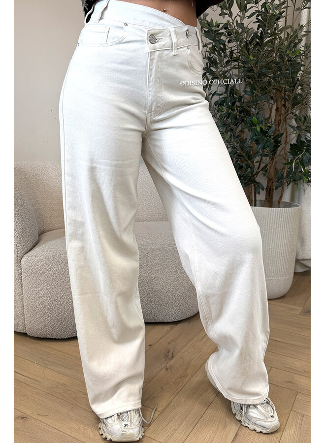 ECRU - 'AUSTIN JEANS' - STRETCH VIRAL ASYMMETRIC WIDE LEG JEANS