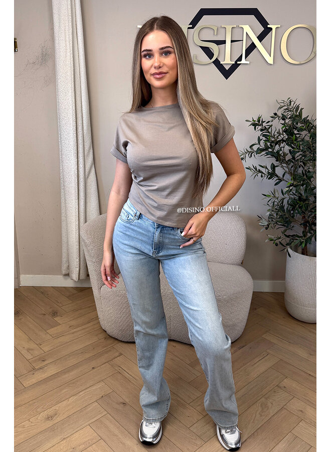 TAUPE - 'DANA TOP' - SNATCH BASIC TEE
