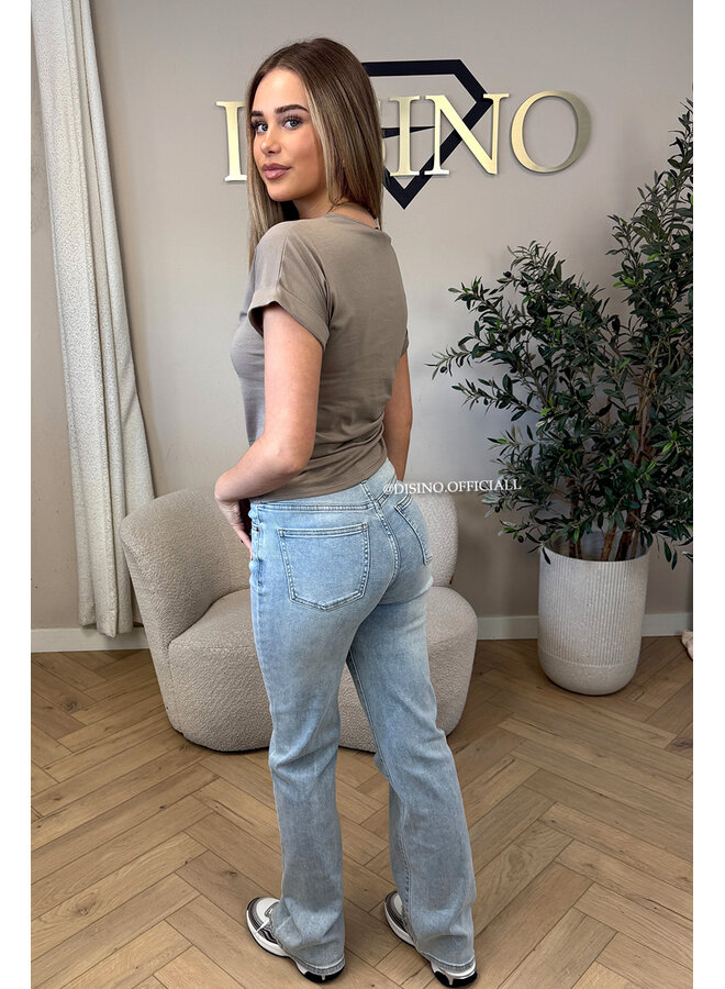 TAUPE - 'DANA TOP' - SNATCH BASIC TEE