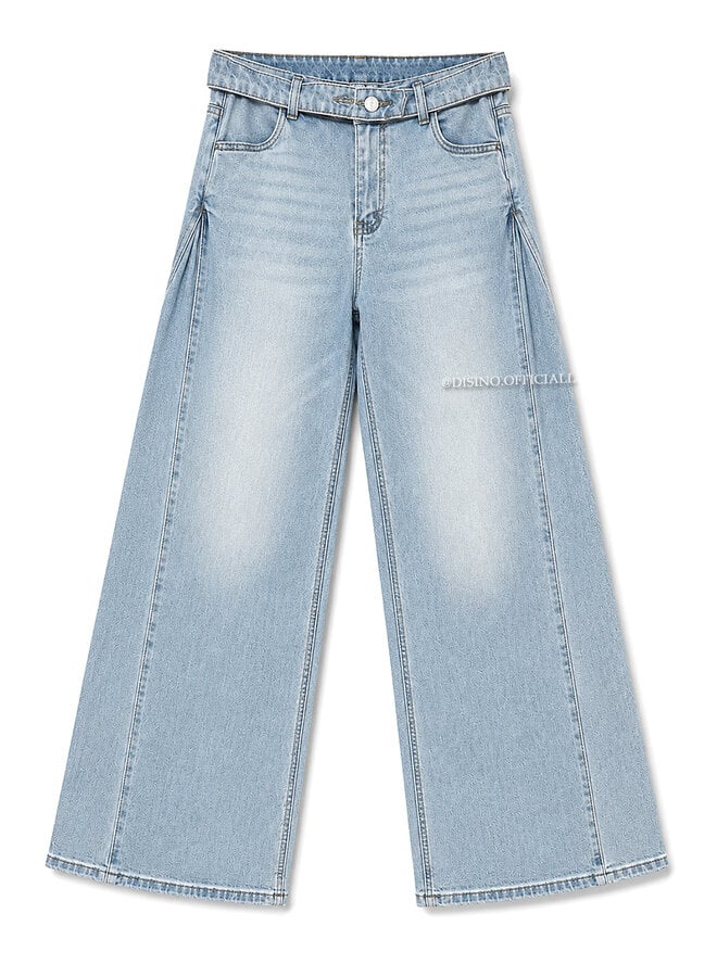LIGHT BLUE - 'MALIBU JEANS' - STRETCH VIRAL BELTED WIDE LEG JEANS