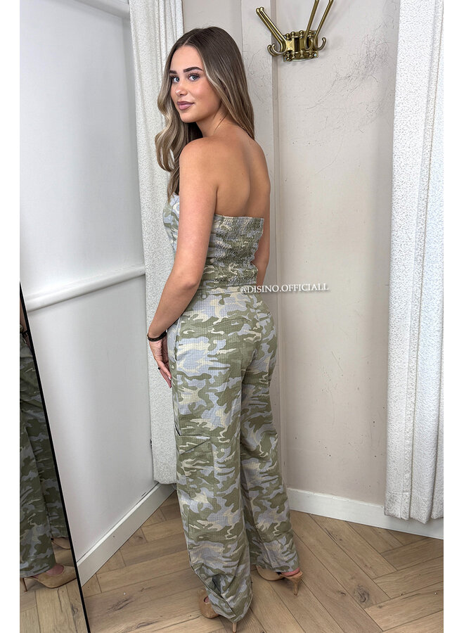 GREEN - 'STORMY JEANS' - CAMO CARGO PANTS