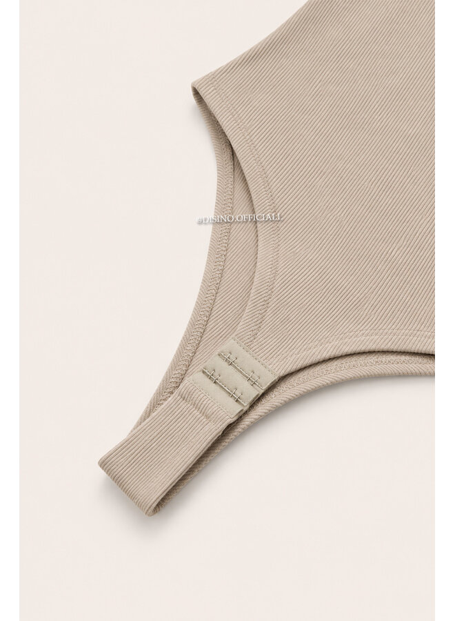TAUPE - 'AVERY BODYSUIT' - SHAPING RACER BODYSUIT