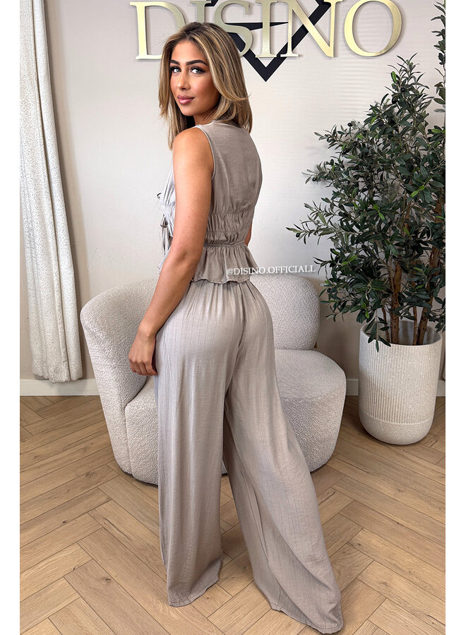 TAUPE - 'DELANI SET' - COASTAL CHIC SUMMER TOP + PANTS SET