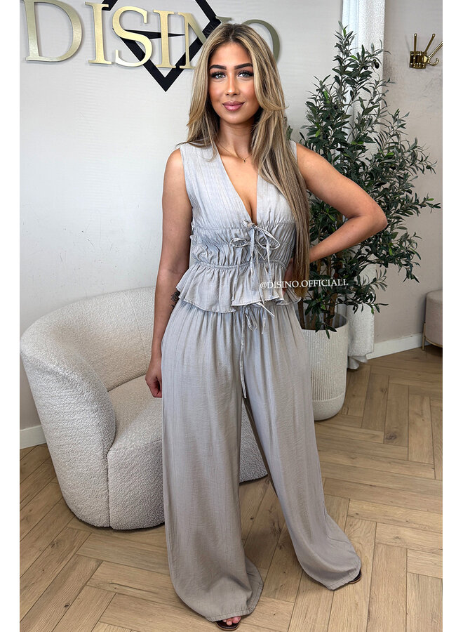 TAUPE - 'DELANI SET' - COASTAL CHIC SUMMER TOP + PANTS SET