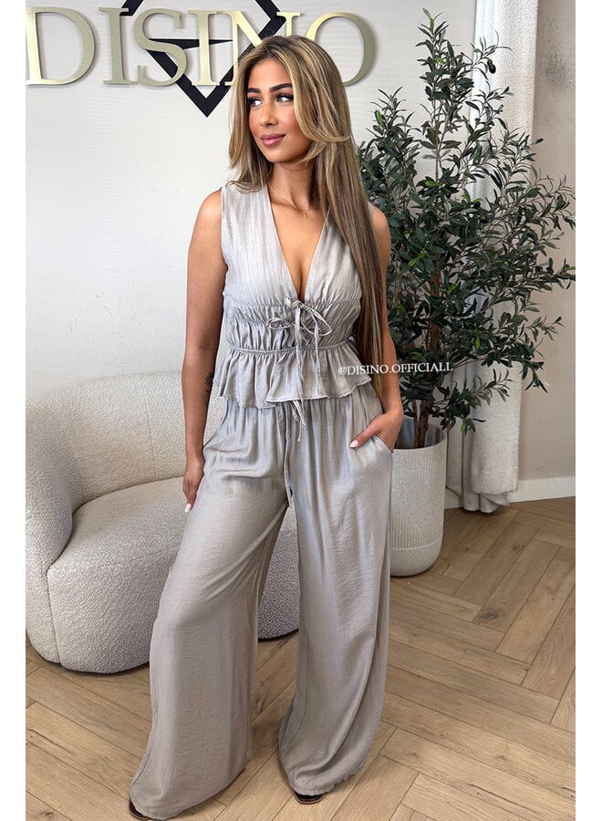 TAUPE - 'DELANI SET' - COASTAL CHIC SUMMER TOP + PANTS SET