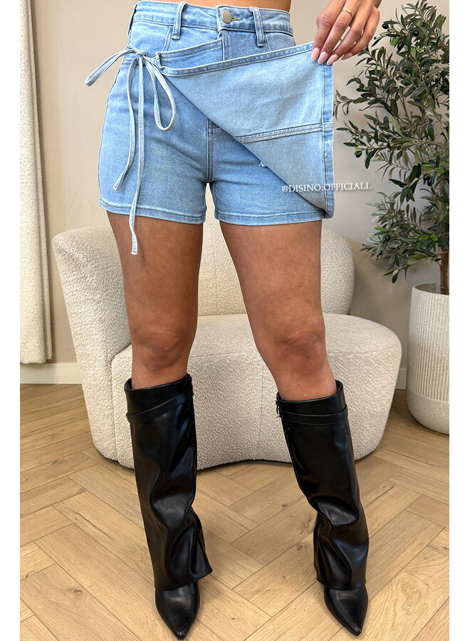LIGHT BLUE - 'ABBY SKORT' - STRETCH DENIM SKORT