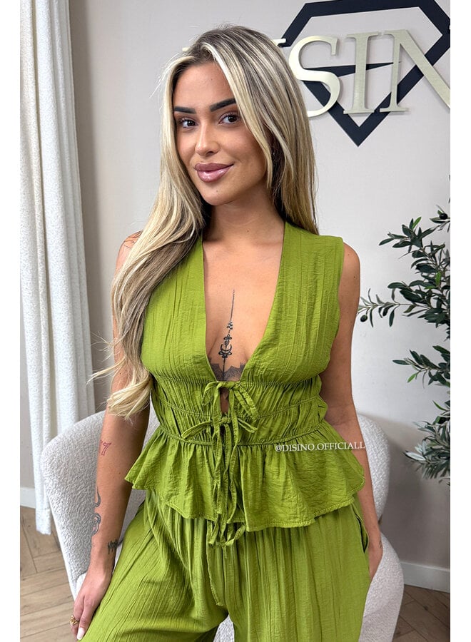 LIME GREEN - 'DELANI SET' - COASTAL CHIC SUMMER TOP + PANTS SET