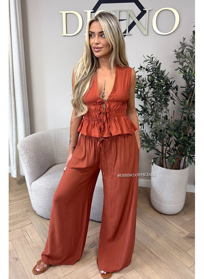 BRICK - 'DELANI SET' - COASTAL CHIC SUMMER TOP + PANTS SET