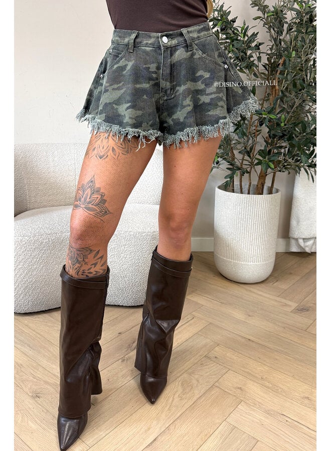 CAMO - 'LUNA SHORT' - FRAYED ARMY PRINT DENIM SHORT