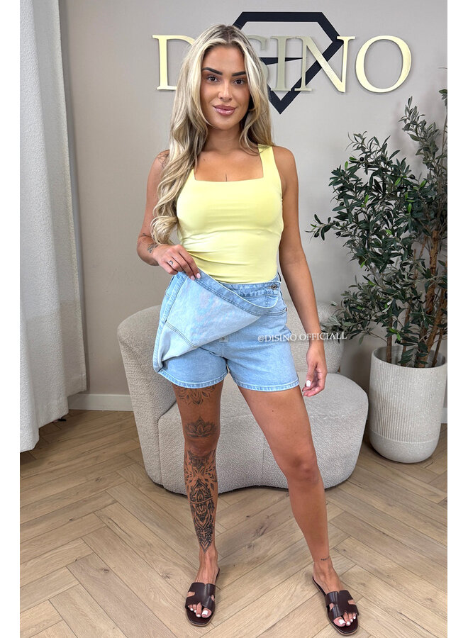 LIGHT BLUE - 'LAYLA SKORT' - STRETCH DENIM SKORT