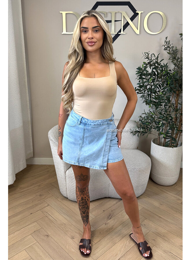NUDE - 'NOVA BASIC TOP' - SEAMLESS HEMD TOP