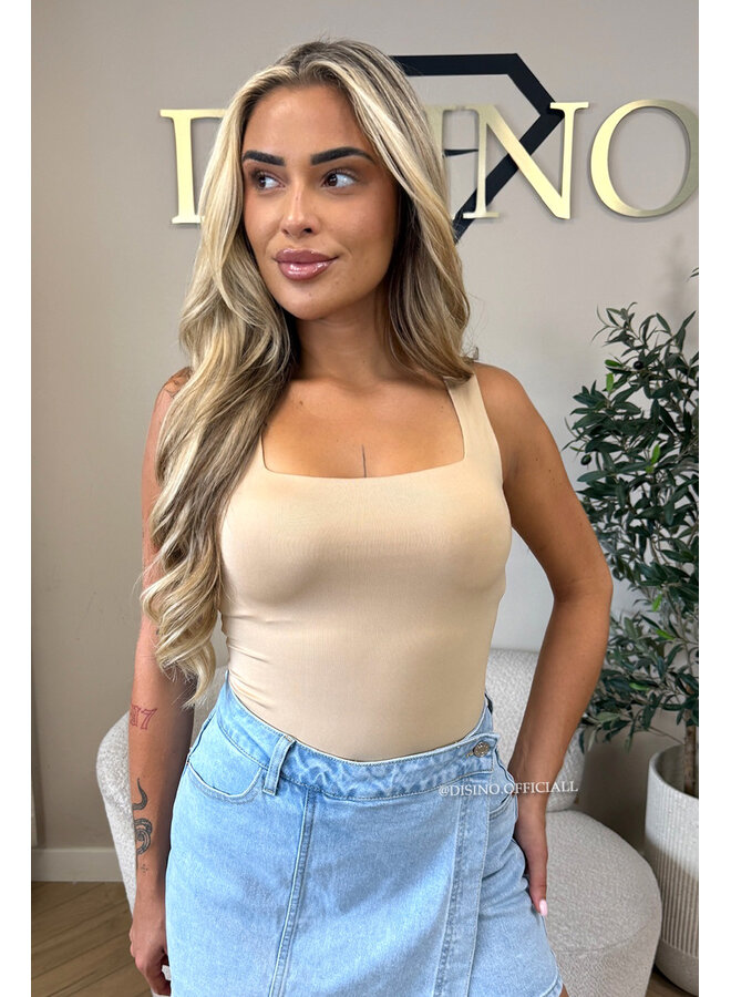NUDE - 'NOVA BASIC TOP' - SEAMLESS HEMD TOP
