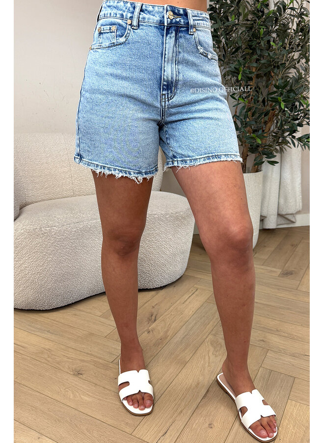 LIGHT BLUE - 'AIMEE SHORTS' - PERFECT STRETCH DENIM SHORTS