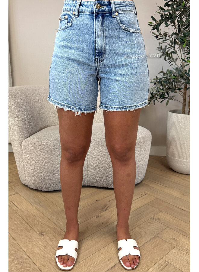 LIGHT BLUE - 'AIMEE SHORTS' - PERFECT STRETCH DENIM SHORTS
