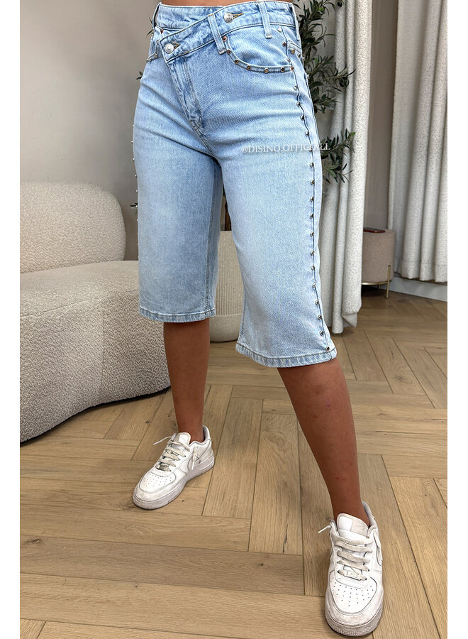 LIGHT BLUE - 'REGGIE JORTS' - STRETCH STUDS BERMUDA SHORT