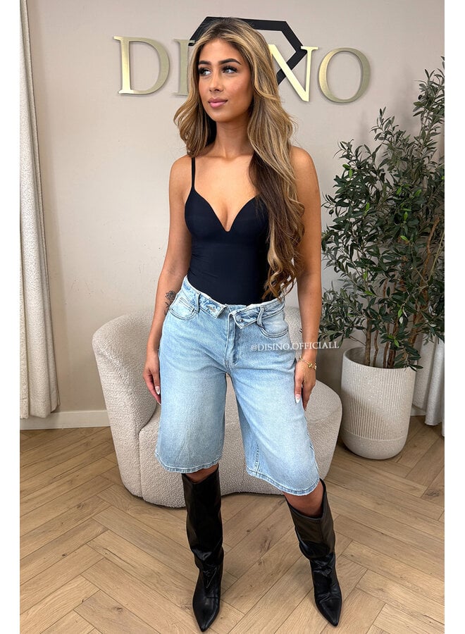 LIGHT BLUE - 'LAUREN JORT' - STRETCH FOLDED WAISTBAND JORT