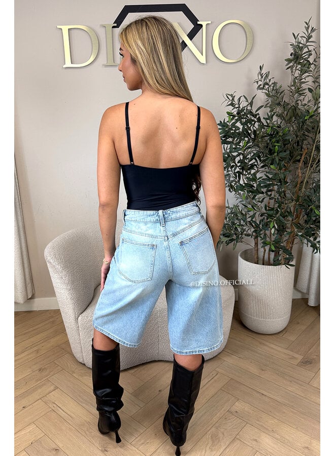 LIGHT BLUE - 'LAUREN JORT' - STRETCH FOLDED WAISTBAND JORT