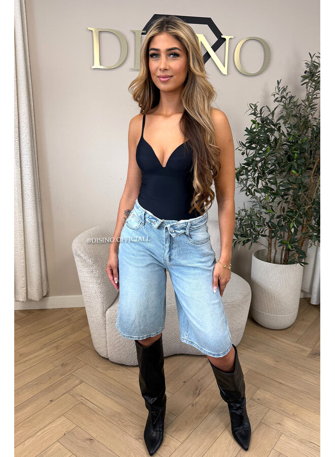 BLACK - 'NATHALIE BODYSUIT' - CLASSY SHAPING SEAMLESS BODYSUIT
