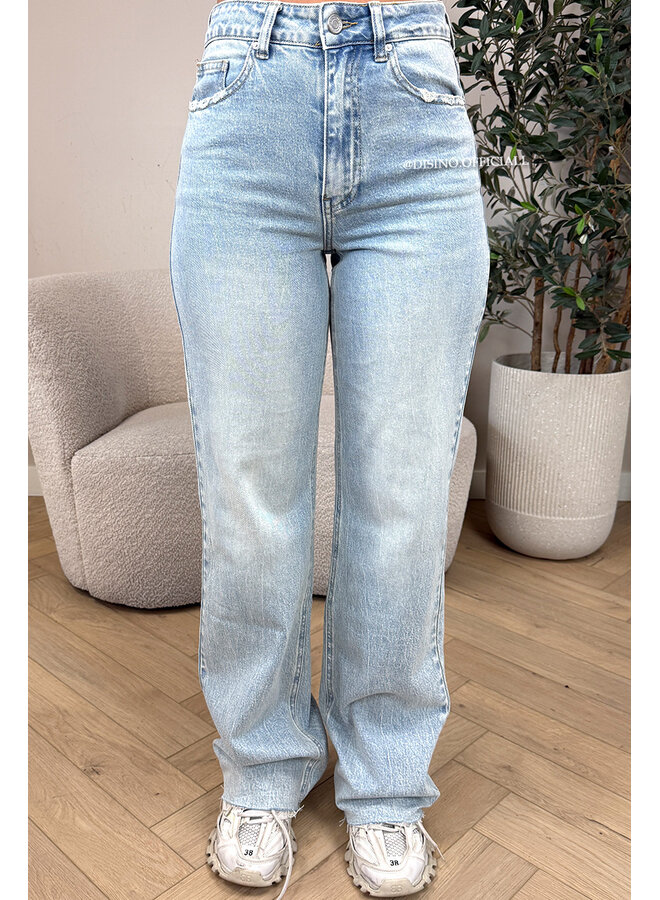 LIGHT BLUE VINTAGE - 'VANCOUVER' - STRETCH EXTRA LONG WIDE LEG JEANS