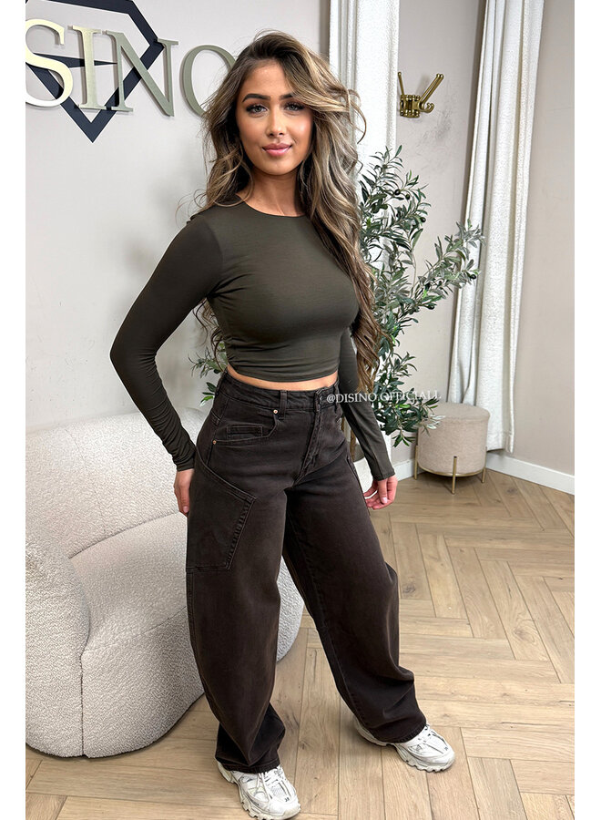 ASHBROWN - 'BECKY' - PERFECT LONG SLEEVE CROP TOP