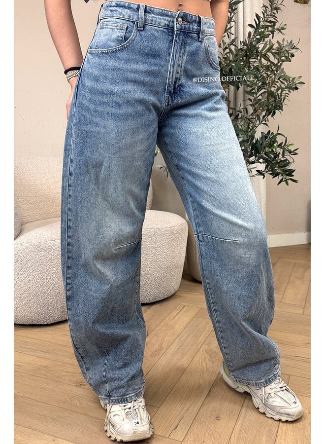 BLUE - 'GENOA JEANS' - STRETCH BALLOON LEG JEANS