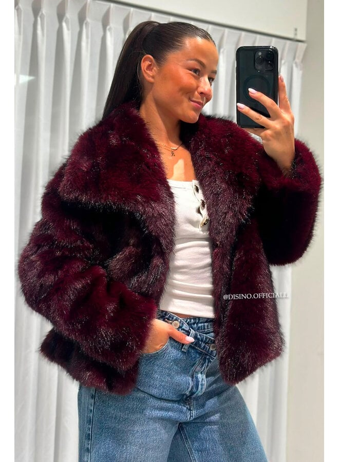 CHERRY - 'SUZE COAT' - FLUFFY FAUX FUR OVERSIZED COAT