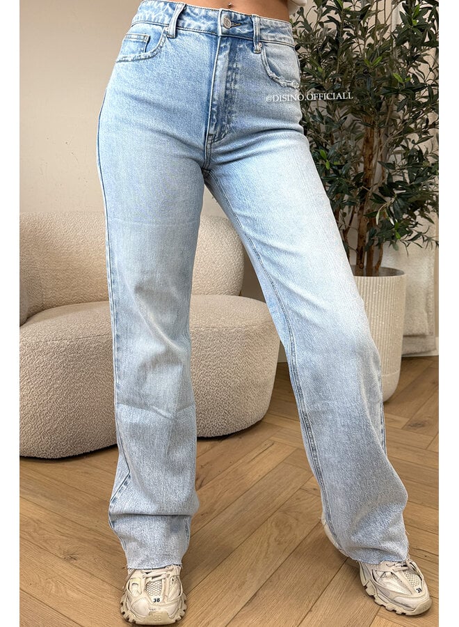 LIGHT BLUE - 'VANCOUVER' - STRETCH EXTRA LONG WIDE LEG JEANS