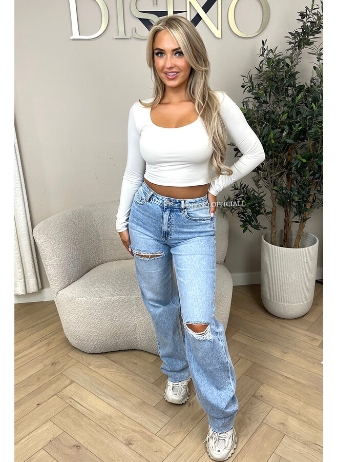 ECRU - 'KIMMSS CROPPED TOP' - PERFECT FIT V-NECK LONG SLEEVE TOP
