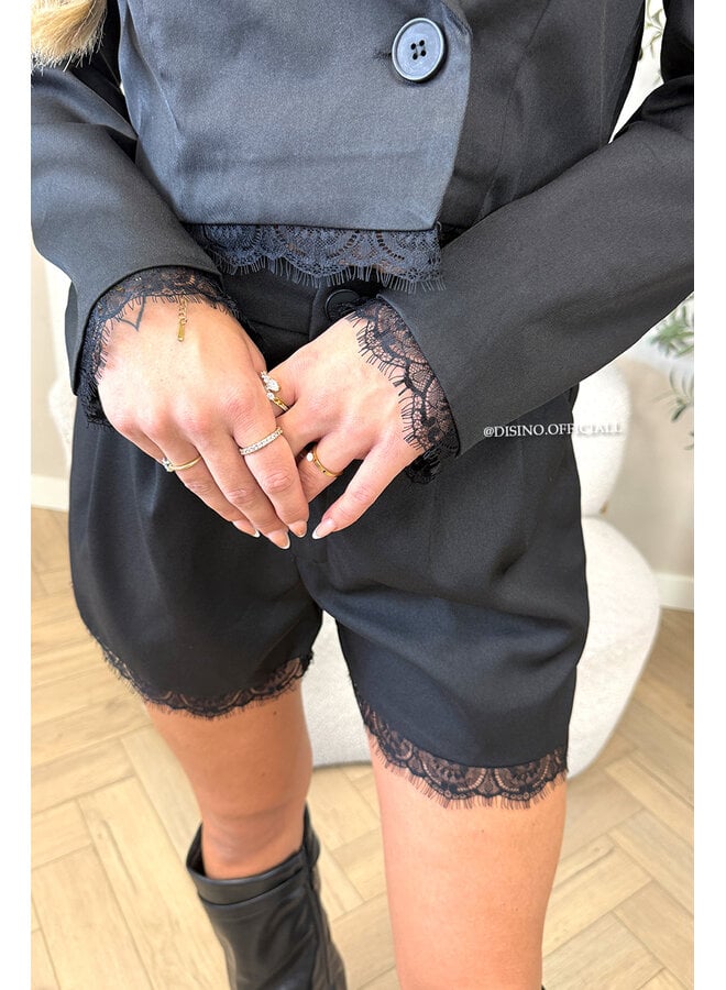 BLACK - 'LOUÉ SET' - LACE DETAILS CROPPED BLAZER + SHORT SET