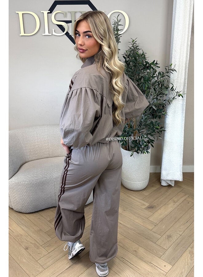 TAUPE - 'ADRIA SET' - STRIPED JACKET + JOGGER SET