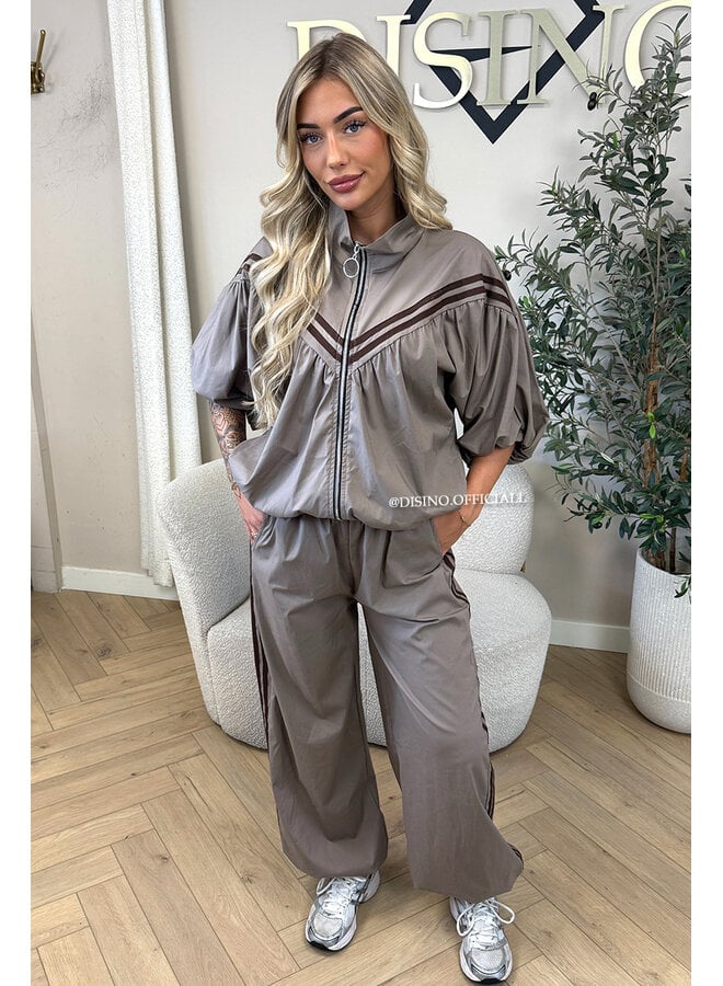 TAUPE - 'ADRIA SET' - STRIPED JACKET + JOGGER SET