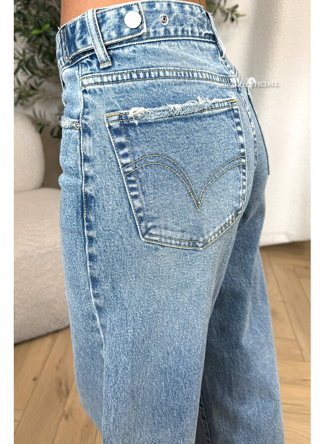 BLUE - 'LEXIE JEANS' - WAIST DETAIL PERFECT STRETCH BAGGY JEANS