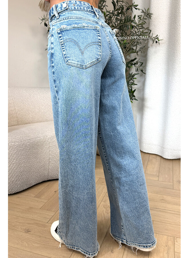 BLUE - 'LEXIE JEANS' - WAIST DETAIL PERFECT STRETCH BAGGY JEANS
