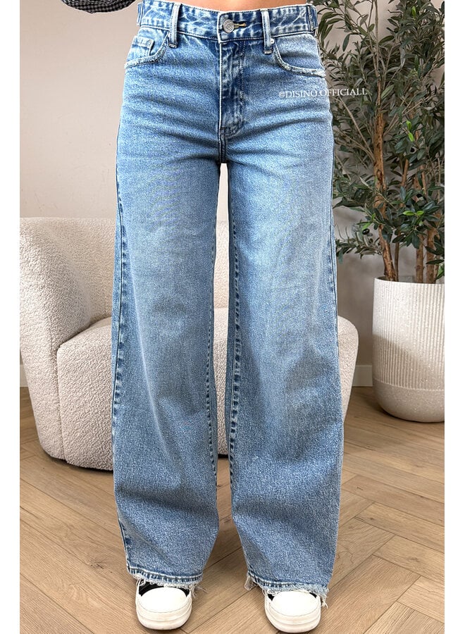 BLUE - 'LEXIE JEANS' - WAIST DETAIL PERFECT STRETCH BAGGY JEANS