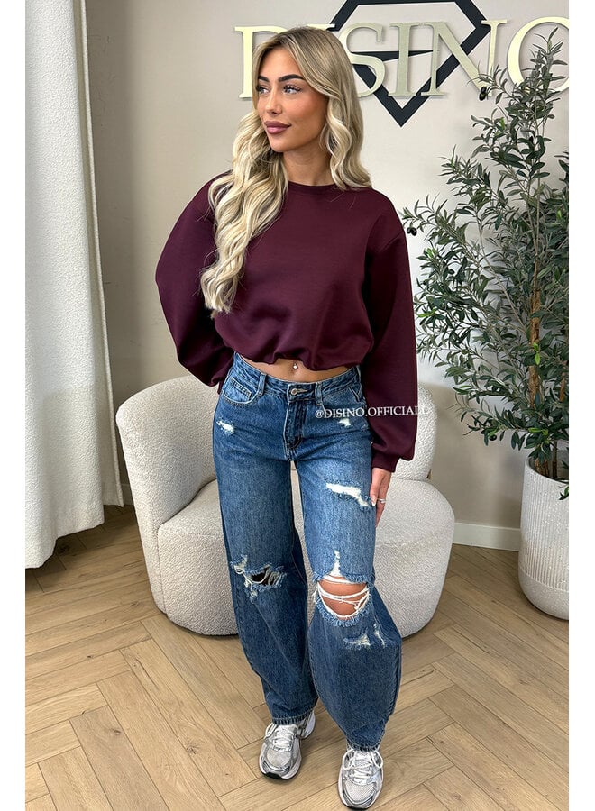 CHERRY - 'ALBA SWEATER' - OVERSIZED CROPPED SWEATER