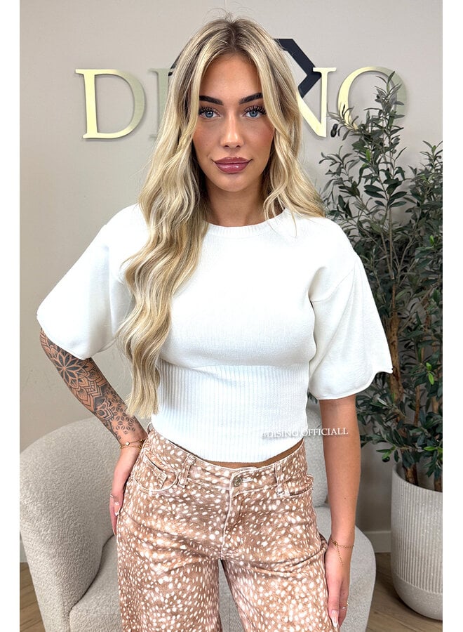 ECRU - 'ILAYDA SHORTSLEEVE' - SNATCHED BELL SLEEVE KNIT TOP