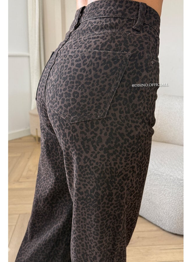 CHOCO - 'LEONA JEANS' - SUPER STRETCH LEOPARD PRINT WIDE LEG JEANS [REGULAR]
