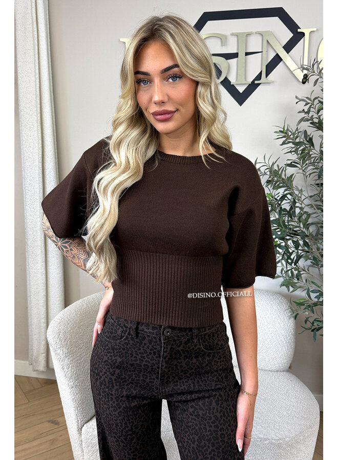 CHOCO - 'ILAYDA SHORTSLEEVE' - SNATCHED BELL SLEEVE KNIT TOP