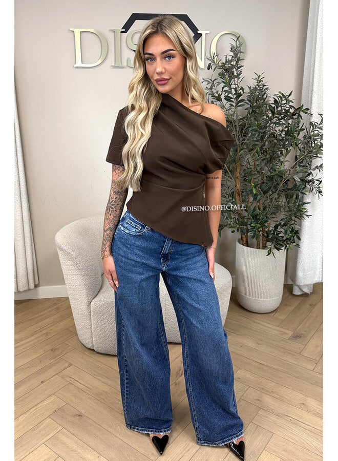 CHOCO - 'BELINDE TOP' - CLASSY OFF SHOULDER DRAPED TOP