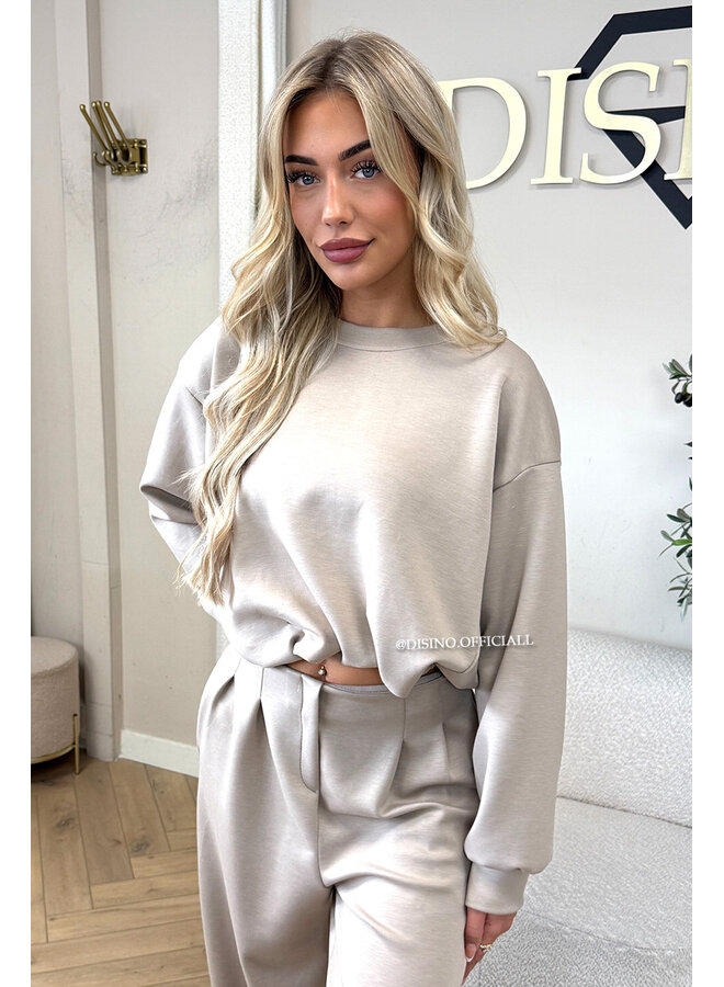 BEIGE - 'ALBA SET' - OVERSIZED CROPPED SWEATER + PANTS TWO PIECE SET
