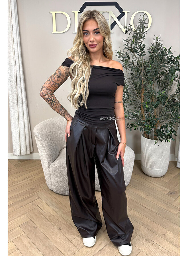 CHOCO - 'MIREYA TOP' - ONE SHOULDER STRETCHY TOP