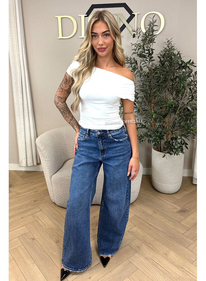WHITE - 'MIREYA TOP' - ONE SHOULDER STRETCHY TOP