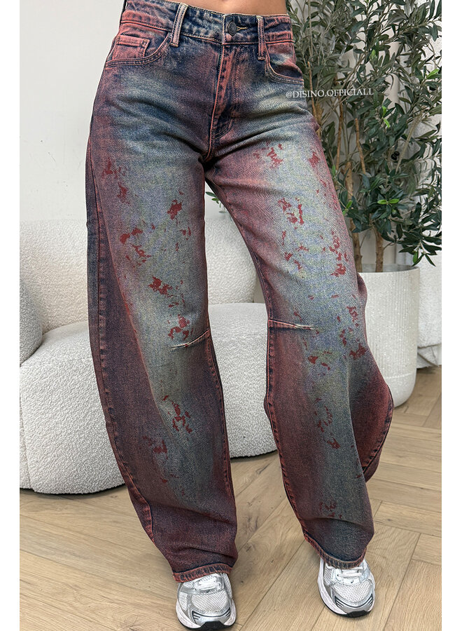 BURGUNDY WASH - 'RAVENNA JEANS' - STRETCH VIRAL BALLOON LEG JEANS